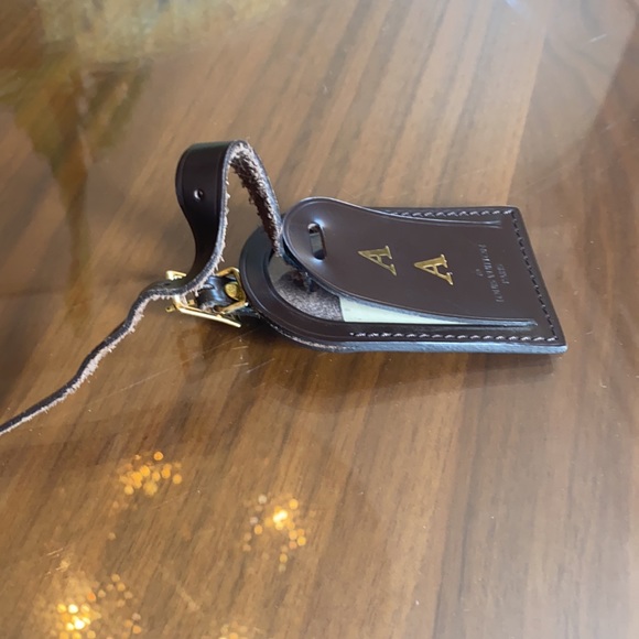 Louis Vuitton Leather Tag - Picture 4 of 4